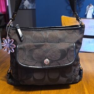 Coach Kyra Signature Jacquard Canvas With Daisy Hang Tag